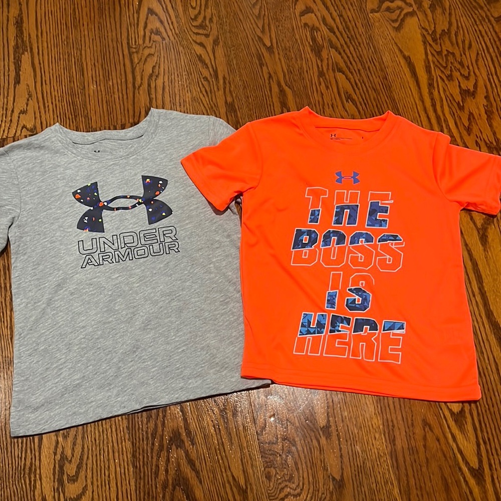 NWT two boys underarmour shirts size 5